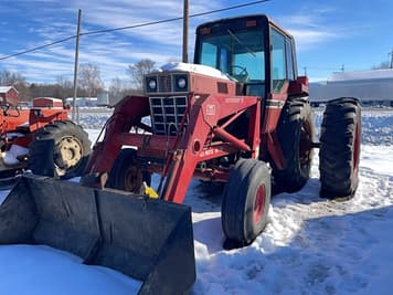 Main image International Harvester 1586